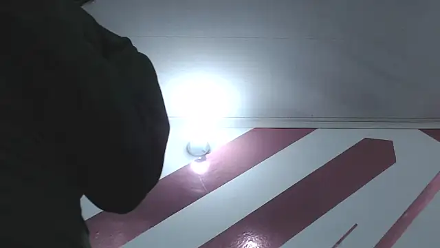 Snapshot of Kitten_Hot_ chatting on 12.14.25 Kitten Hot online show from 12.14.25