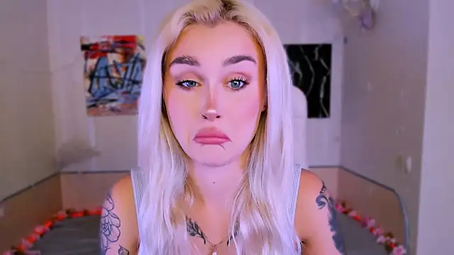  Ravenaa online show from 11.15.25