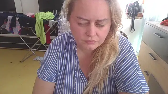 Meliss Official9 online show from 03.16.25