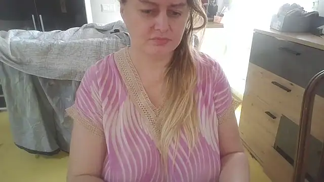 Snapshot of Meliss_Official9 chatting on 02.07.26 Meliss Official9 online show from 02.07.26