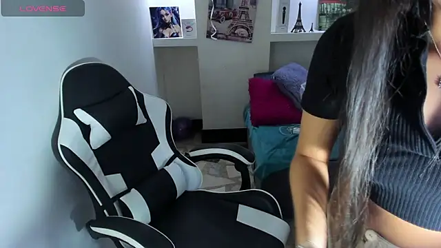 Catalehia Milk online show from 10.06.25