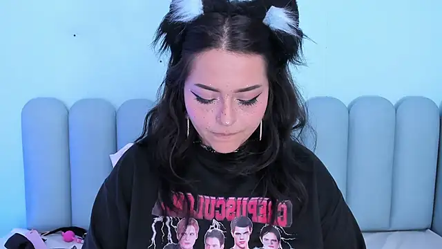 curvy rousi online show from 11.30.25