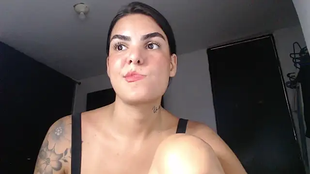 Snapshot of MARYADSUARD chatting on 09.19.25 MARYADSUARD online show from 09.19.25