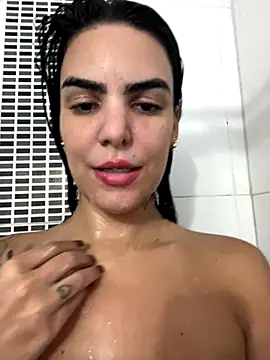 Snapshot of MARYADSUARD chatting on 10.19.25 MARYADSUARD online show from 10.19.25