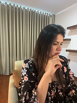 Alice Biel online show from 01.21.25