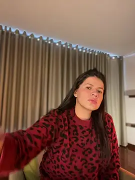 Snapshot of Alice_Biel chatting on 07.17.26 Alice Biel online show from 07.17.26