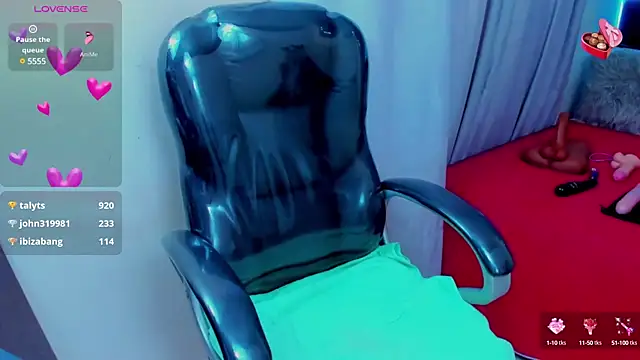 Hot beauty   online show from 02.14.25