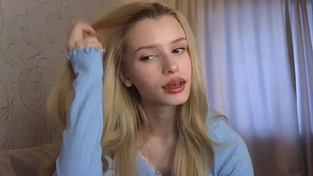 Snapshot of elsa_limerence chatting on 02.24.26 elsa limerence online show from 02.24.26