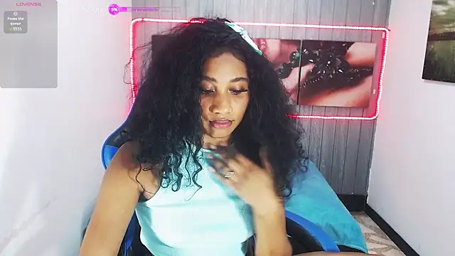  ahsly  online show from 01.18.25