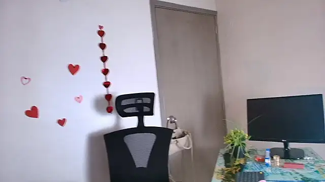 Zuzana21 online show from 02.13.26