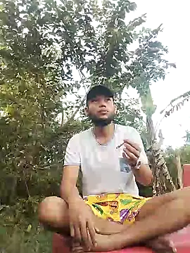 Zombra 42 online show from 01.15.25