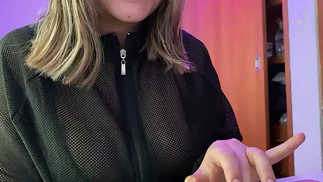 hannahcdmx online show from 09.15.25