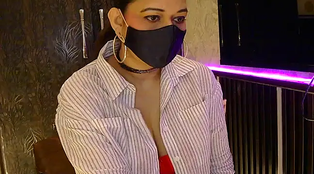 fabdemira online show from 01.23.25