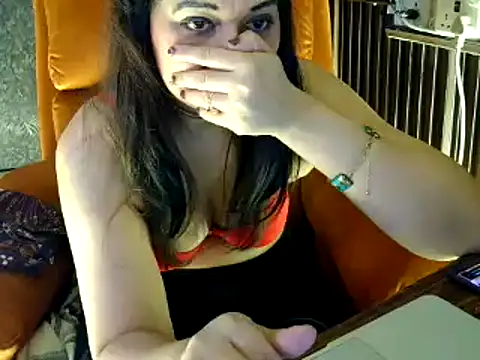 fabdemira online show from 02.23.25