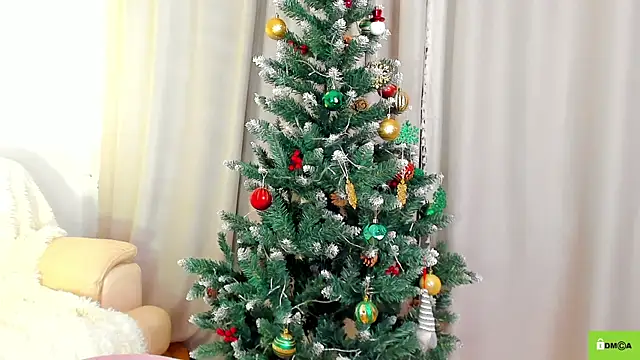 Hello Vivienne online show from 12.20.24