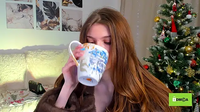 Hello Vivienne online show from 01.10.25