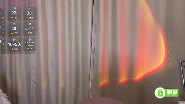 Hello Vivienne online show from 03.06.25