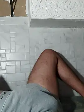 Snapshot of Mimoudik chatting on 10.20.25 Mimoudik online show from 10.20.25