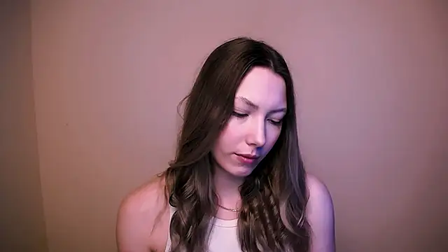 VanessaMay  online show from 03.22.25