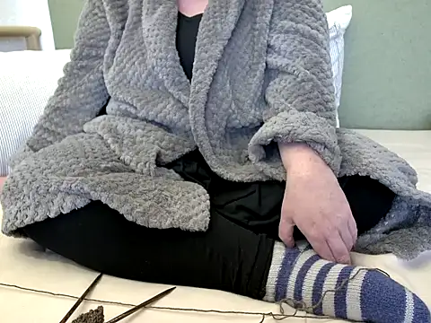 MarthaBriest online show from 04.11.26