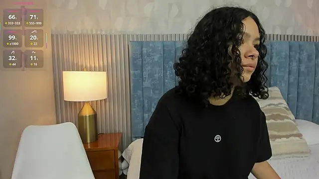 pretty sunlight  online show from 12.21.25