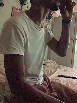 Snapshot of Johnras121 chatting on 10.19.25 Johnras121 online show from 10.19.25