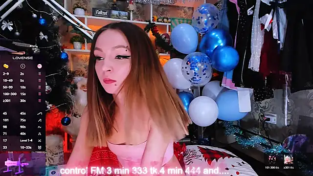 Snapshot of _AsyaSweet chatting on 12.18.25 AsyaSweet online show from 12.18.25