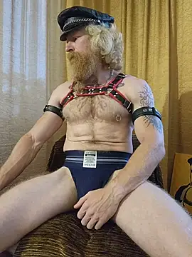 Snapshot of Gingerbeard40 chatting on 06.27.26 Gingerbeard40 online show from 06.27.26