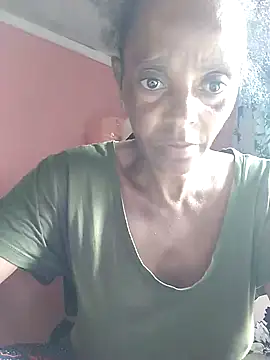 sweets 80 online show from 02.20.25