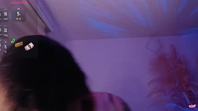 Snapshot of Abby_gaiil chatting on 10.15.25 Abby gaiil online show from 10.15.25