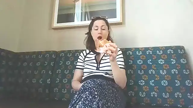 PompasPurpleriver online show from 02.09.25