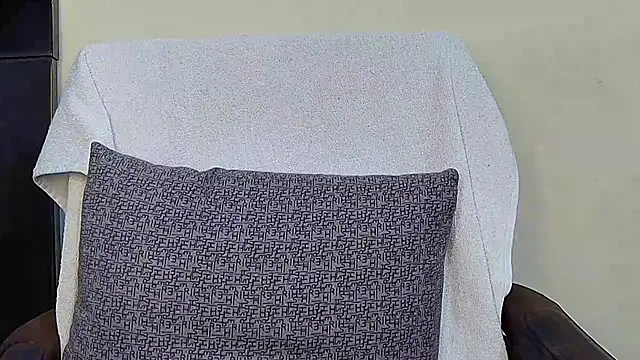 MIss-Naina online show from 10.28.25