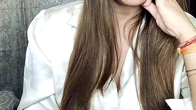 MIss-Naina online show from 06.19.26