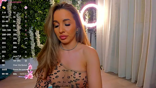 VivienCarter online show from 01.31.25