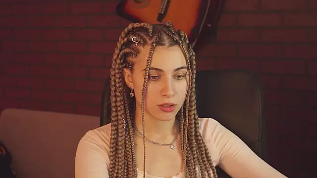 EllieCutes online show from 02.12.25