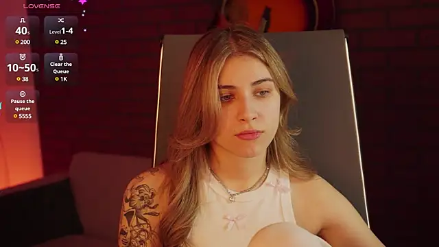 EllieCutes online show from 03.10.25