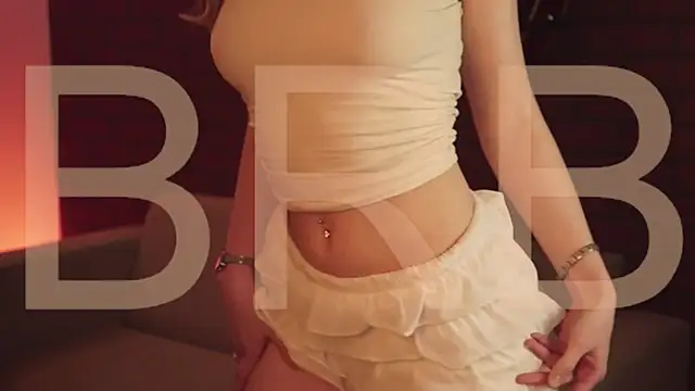 EllieCutes online show from 12.16.25