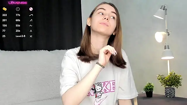 MeghanElson online show from 03.12.25