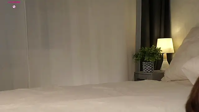 MeghanElson online show from 04.08.26