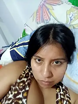  LATINA  online show from 12.19.24