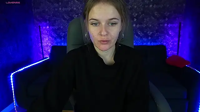 MaribelRiverr  online show from 01.14.25