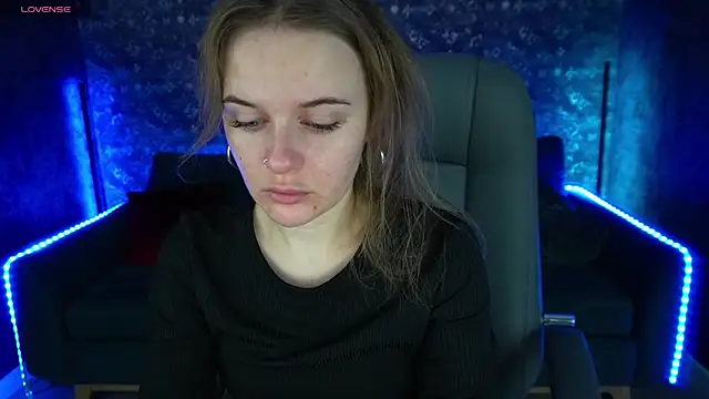 MaribelRiverr  online show from 01.18.25