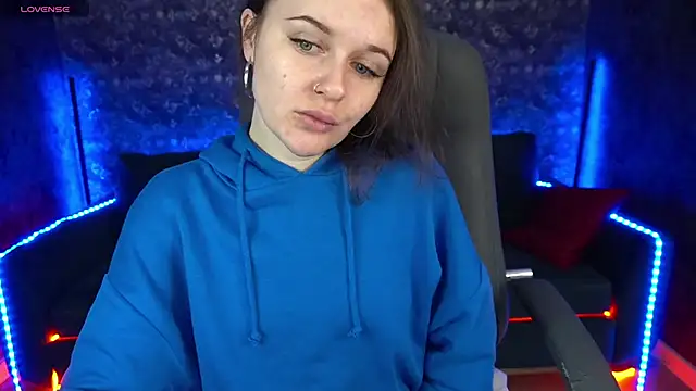 MaribelRiverr  online show from 02.13.25