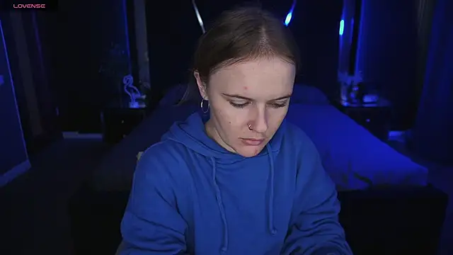 MaribelRiverr  online show from 09.29.25