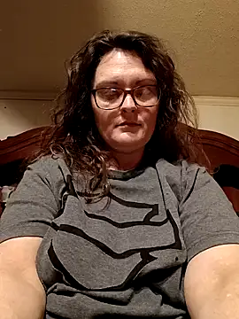 Snapshot of Harley428 chatting on 02.02.25 Harley428 online show from 02.02.25