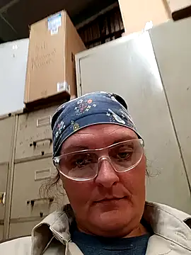 Snapshot of Harley428 chatting on 07.16.26 Harley428 online show from 07.16.26