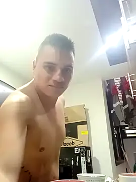 Snapshot of ahntony__69 chatting on 12.14.24 ahntony  69 online show from 12.14.24