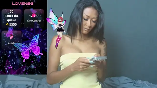 Snapshot of thai-dreamgirl chatting on 03.16.25 thai-dreamgirl online show from 03.16.25