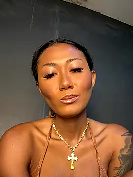 Snapshot of thai-dreamgirl chatting on 09.29.25 thai-dreamgirl online show from 09.29.25