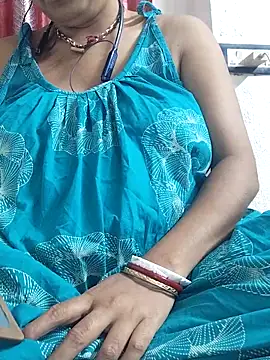 Snapshot of miss-Riy chatting on 05.08.26 miss-Riy online show from 05.08.26